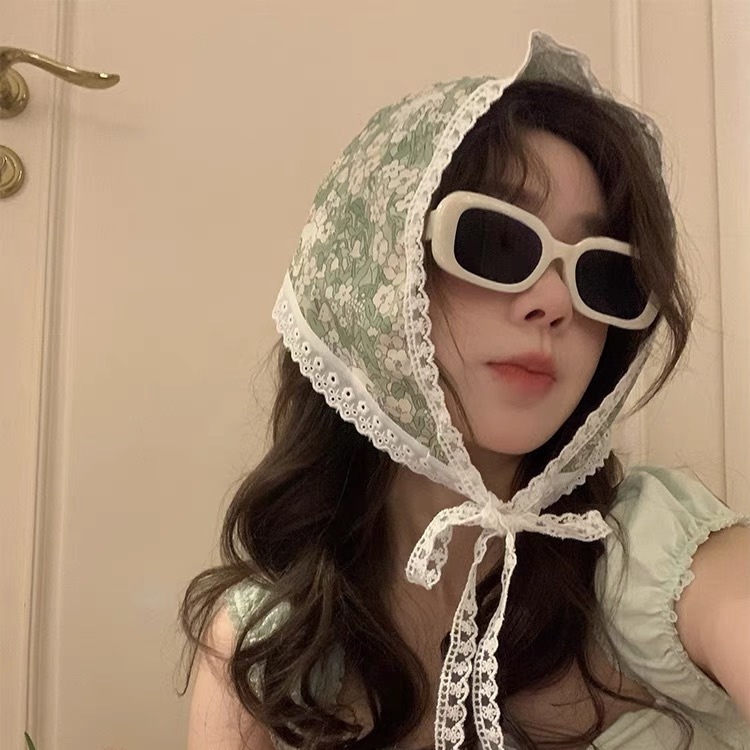 Korean Blogger Style Triangle  - Vintage Fashion Bloggers review and price