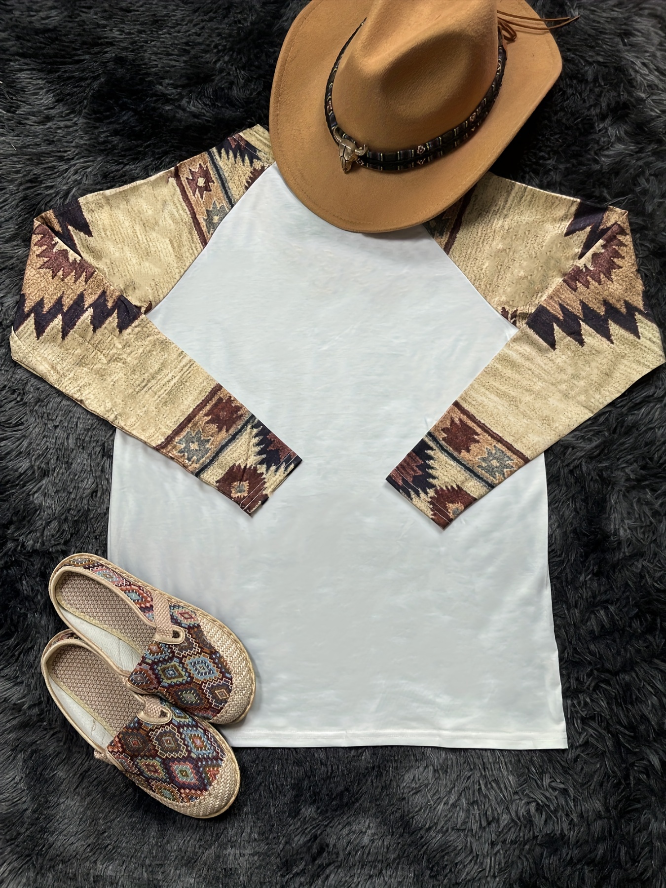 Vintage Print Long Sleeve V-Ne - Vintage Fashion Prints review and price