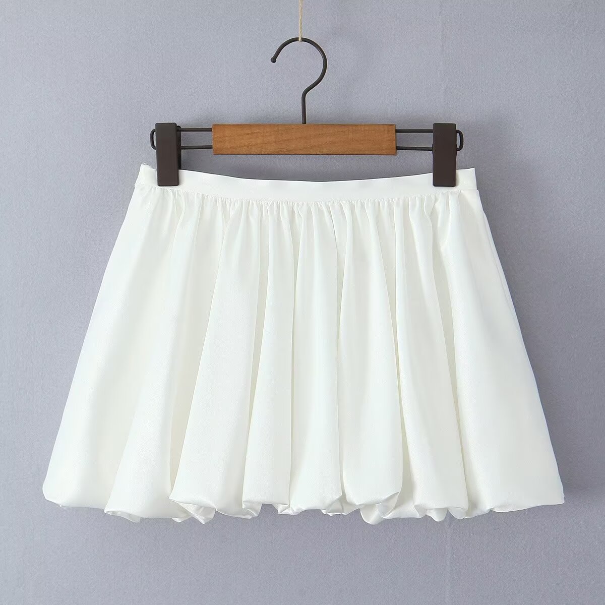 Maxdutti French Fashion Blogge - Vintage Fashion Bloggers review and price